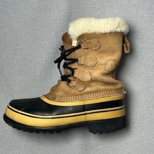 Sorel caribou shearling lined winter boots womens size 7
